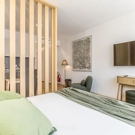 Colosseum 75 Apartment